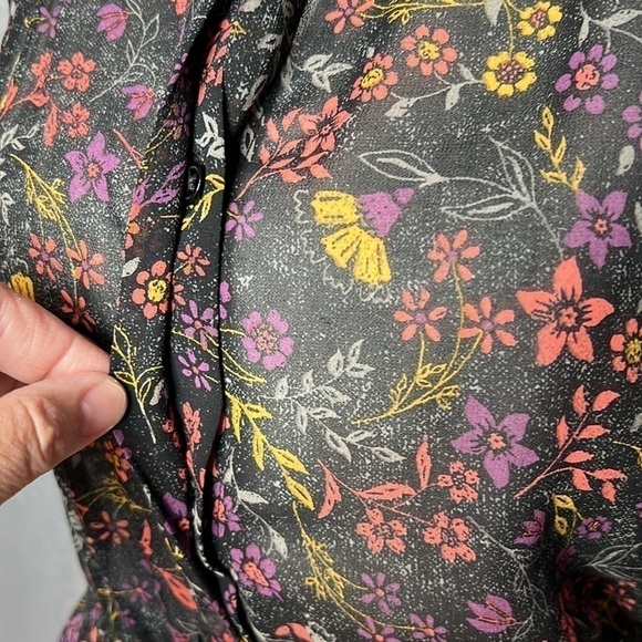 AMERICAN RAG SMALL FLORAL SLEEVELESS MIDI SHEER DRESS - Picture 5 of 11